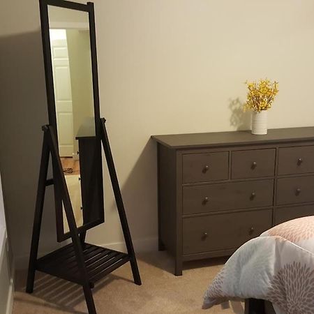 Modern And Pristine Condo -By The Gt Commons Traverse City Buitenkant foto